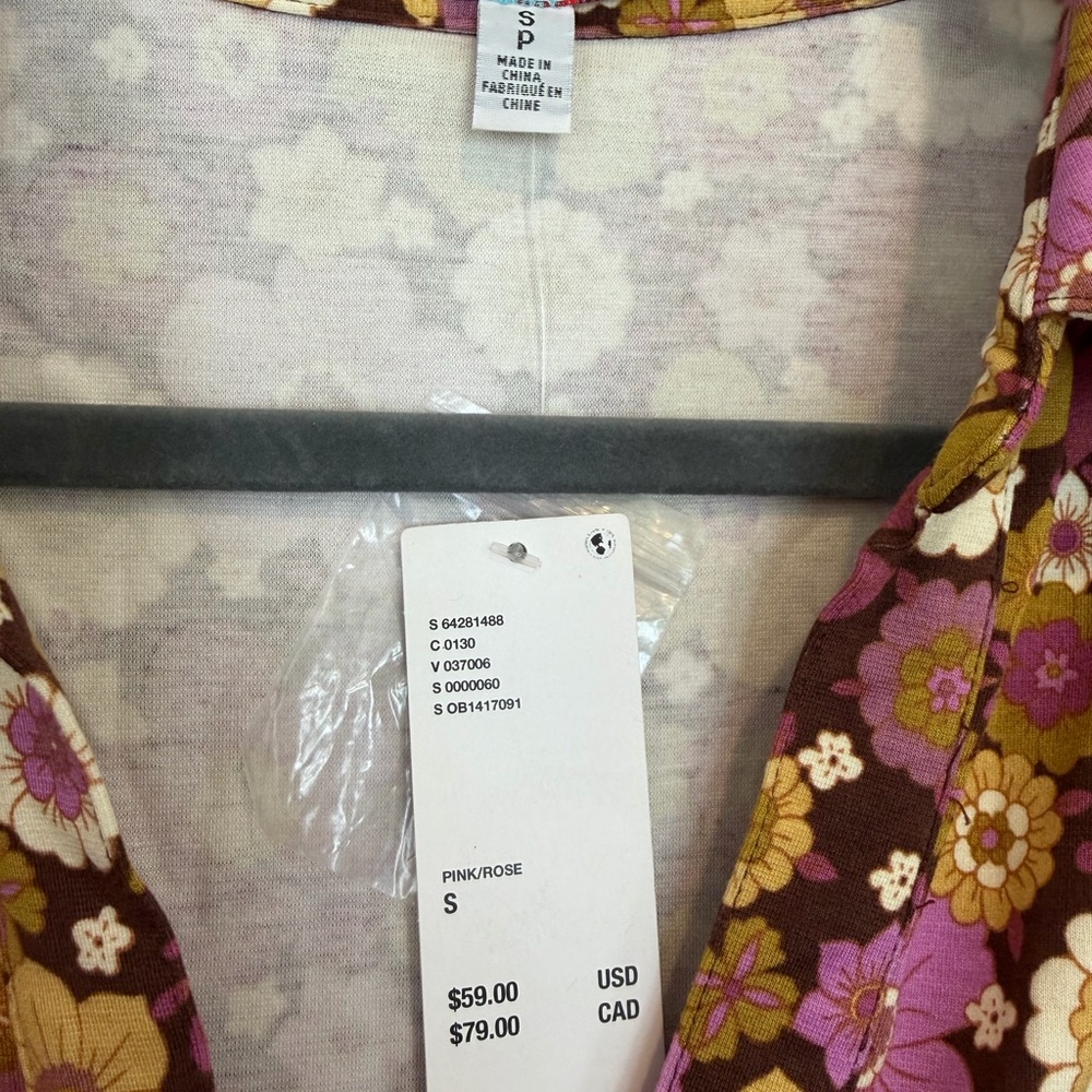 Urban Outfitters Sleeveless Floral Mini Dress in Olive Green and Plum 70s NWT - Picture 3 of 5